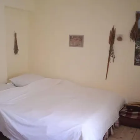 House, 3 Brs, 100 Y Old, 14 Km Np Krka, 35 Km Sea Holiday home Oklaj