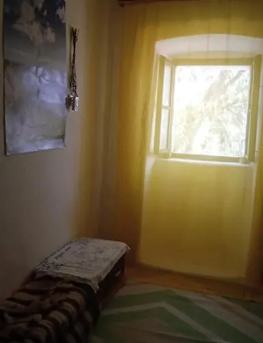 House, 3 Brs, 100 Y Old, 14 Km Np Krka, 35 Km Sea בית נופש