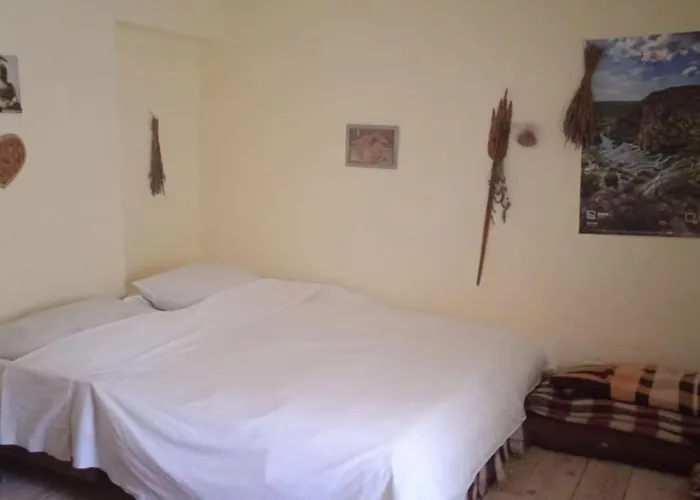 House, 3 Brs, 100 Y Old, 14 Km Np Krka, 35 Km Sea בית נופש Oklaj