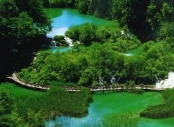 House, 3 Brs, 100 Y Old, 14 Km Np Krka, 35 Km Sea בית נופש *